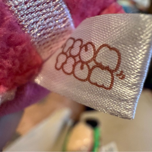 Rare discontinued Disney Tsum Tsum Mini Plush (S) - Cheshire Cat - Picture 7 of 7